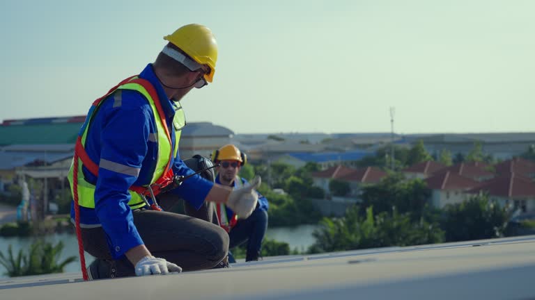 Best Emergency Roof Repair  in Oakdale, CA